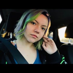 Meet your Posher, Fidela